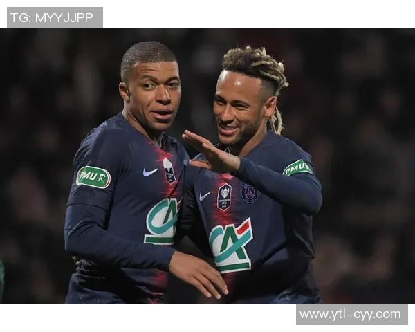 足球明星代言运动饮料的魅力与市场影响力分析