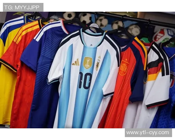 女足球明星球衣图片展示与解析让我们一起领略她们的风采与魅力